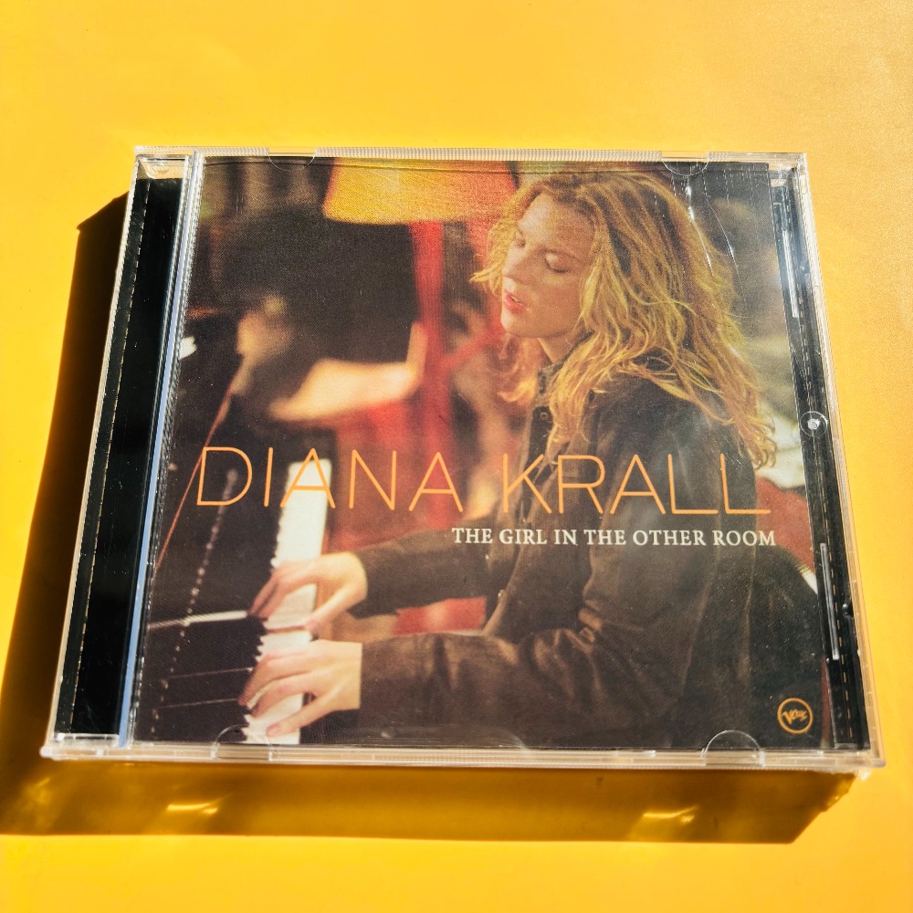 Diana Krall Girl In The Other  - Drone Camera Stabilized recensie en prijs